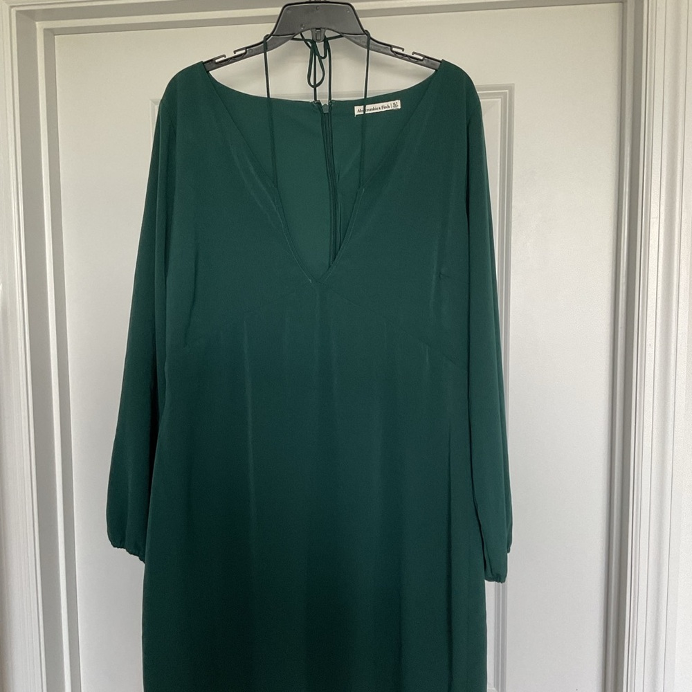 Abercrombie & Fitch Green Sheath Dress